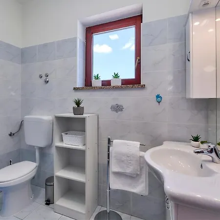 Holiday House Mikela, - Pazin 빌라 *