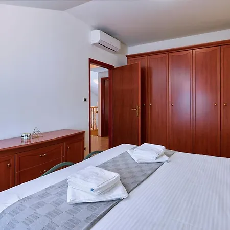 Holiday House Mikela, - Pazin 빌라 Heki