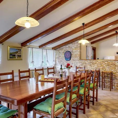 Holiday House Mikela, - Pazin וילה Heki