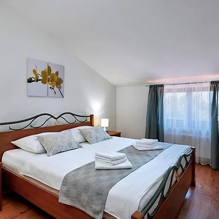 Holiday House Mikela, - Pazin *